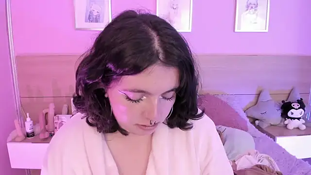 Snapshot of Sachi_Meow chatting on 03-02-25, 09:43 Sachi Meow online show from 03-02-25, 09:43