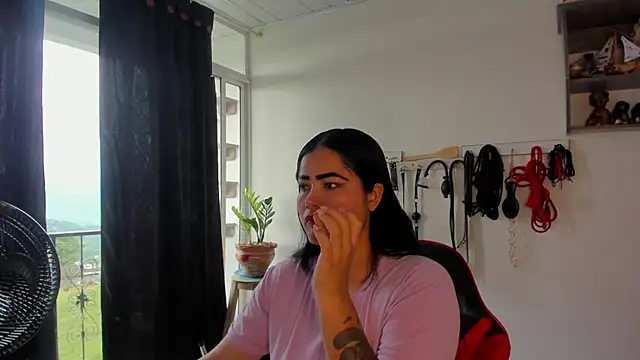 scarlet-kennedy98 online show from 12-07-24, 09:11