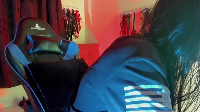 scarlet-kennedy98 online show from 11-20-25, 07:46