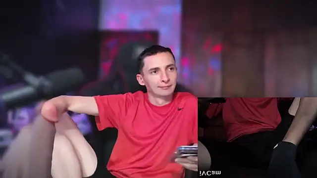 XxEnderxX online show from 02-13-26, 02:51