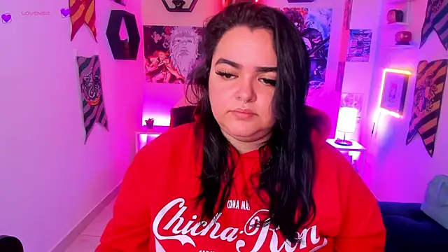 Snapshot of Luise_Meyrink chatting on 12-24-24, 04:11 Luise Meyrink online show from 12-24-24, 04:11