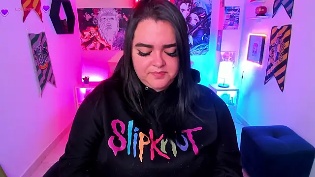 Snapshot of Luise_Meyrink chatting on 12-31-24, 05:33 Luise Meyrink online show from 12-31-24, 05:33