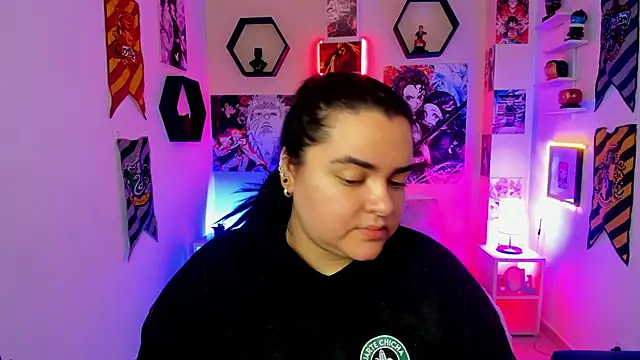 Snapshot of Luise_Meyrink chatting on 01-08-25, 02:25 Luise Meyrink online show from 01-08-25, 02:25