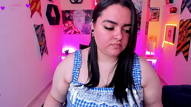 Snapshot of Luise_Meyrink chatting on 02-13-25, 05:37 Luise Meyrink online show from 02-13-25, 05:37