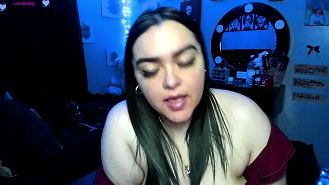 Snapshot of Luise_Meyrink chatting on 03-06-25, 06:30 Luise Meyrink online show from 03-06-25, 06:30