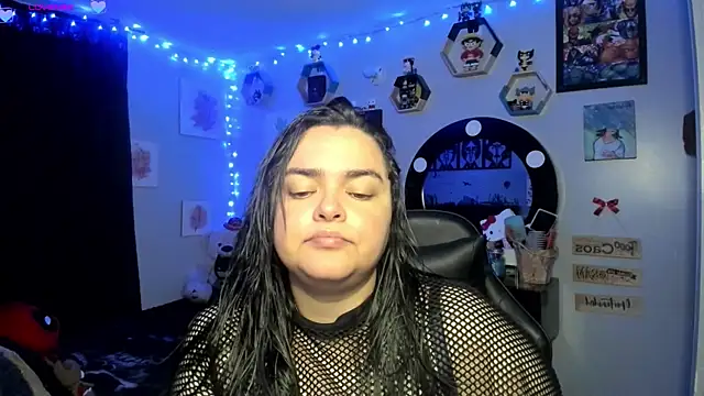 Snapshot of Luise_Meyrink chatting on 03-20-25, 04:18 Luise Meyrink online show from 03-20-25, 04:18