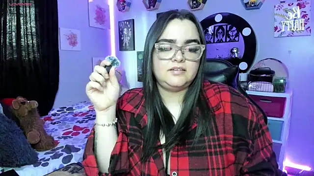 Snapshot of Luise_Meyrink chatting on 09-08-25, 09:47 Luise Meyrink online show from 09-08-25, 09:47