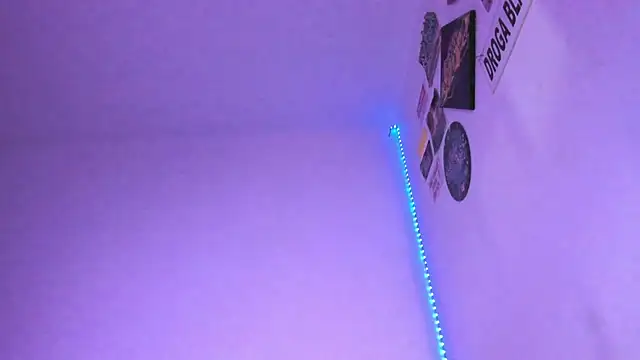 Snapshot of kimbaileys chatting on 01-10-25, 07:04 kimbaileys online show from 01-10-25, 07:04