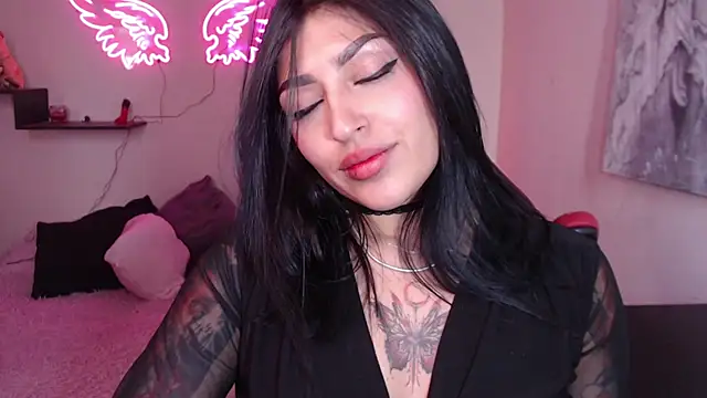 MissDennise online show from 03-12-25, 09:45