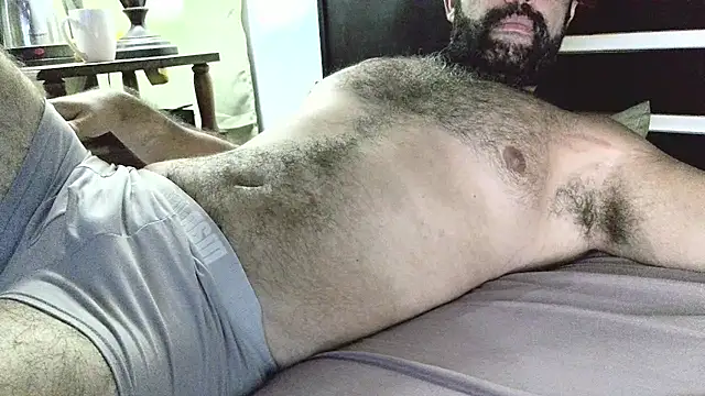 machoathome online show from 01-31-25, 02:58