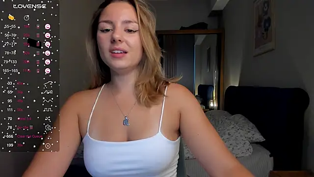 ThreeshaWhite online show from 09-13-25, 05:29