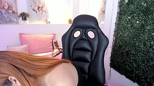 Abby Mae  online show from 01-11-25, 03:44