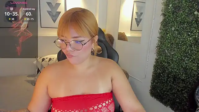 Abby Mae  online show from 01-10-26, 08:10