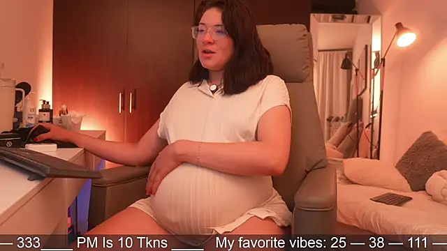 Anah s online show from 04-21-26, 12:45