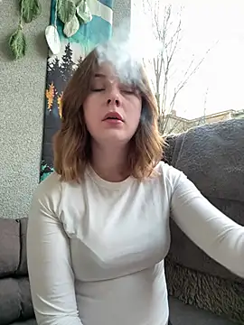 MaribelRiver online show from 03-16-25, 05:28