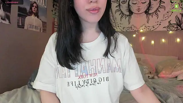 Snapshot of Anisawithlove chatting on 03-22-25, 11:53 Anisawithlove online show from 03-22-25, 11:53