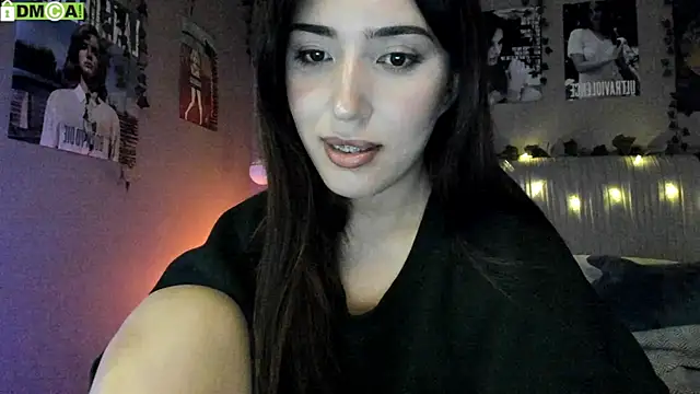 Snapshot of Anisawithlove chatting on 10-06-25, 05:16 Anisawithlove online show from 10-06-25, 05:16