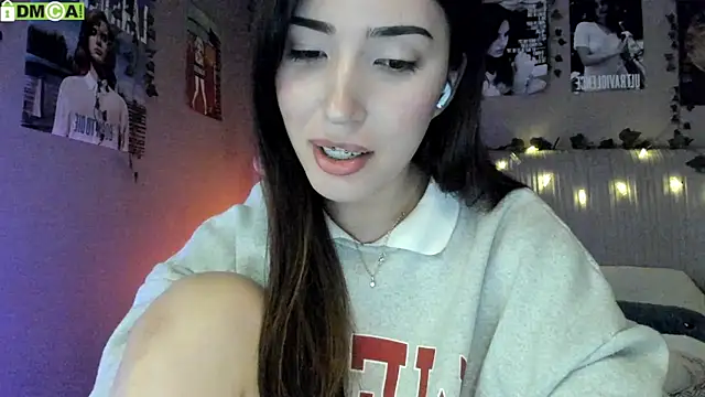 Snapshot of Anisawithlove chatting on 10-16-25, 08:04 Anisawithlove online show from 10-16-25, 08:04