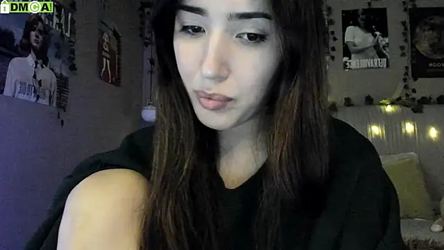 Snapshot of Anisawithlove chatting on 11-23-25, 09:31 Anisawithlove online show from 11-23-25, 09:31