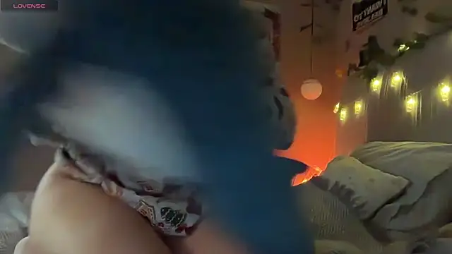 Anisawithlove online show from 02-18-26, 07:48