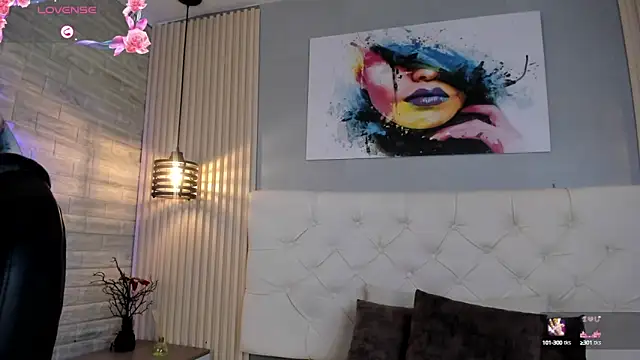 Snapshot of emma__smith1 chatting on 09-17-25, 11:01 emma smith1 online show from 09-17-25, 11:01