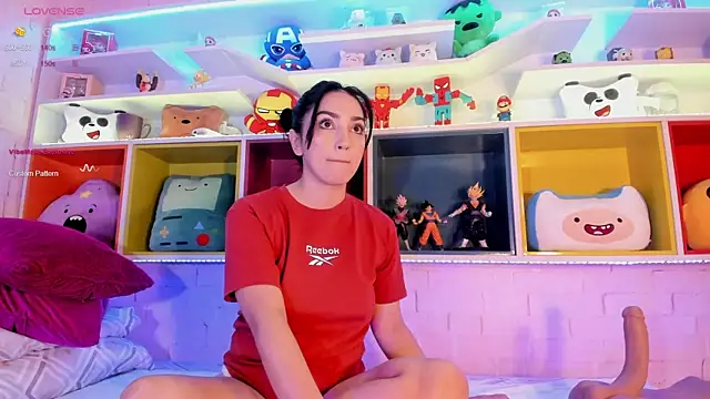 LIAH IZUMI online show from 01-31-25, 12:07