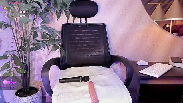 LIAH IZUMI online show from 02-06-25, 03:09