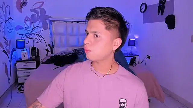 Niicky1  online show from 02-02-25, 08:30