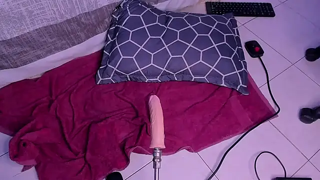 Niicky1  online show from 03-02-25, 12:09