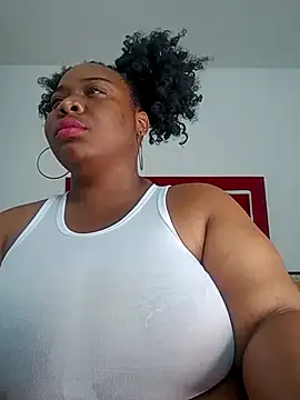 Breisy bigboobs online show from 01-11-26, 07:30