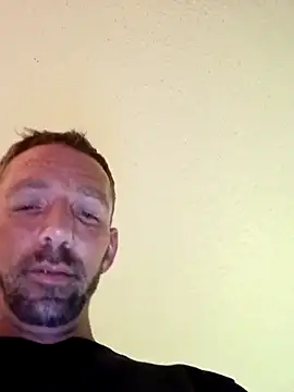 Snapshot of Treemandude chatting on 11-07-25, 06:24 Treemandude online show from 11-07-25, 06:24