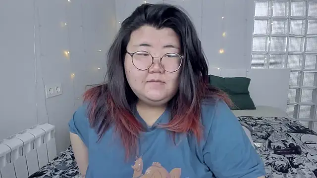 Snapshot of Nadine_asian chatting on 12-08-24, 08:41 Nadine asian online show from 12-08-24, 08:41