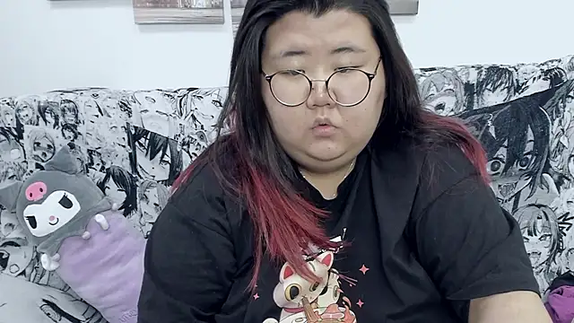 Snapshot of Nadine_asian chatting on 01-03-25, 11:57 Nadine asian online show from 01-03-25, 11:57