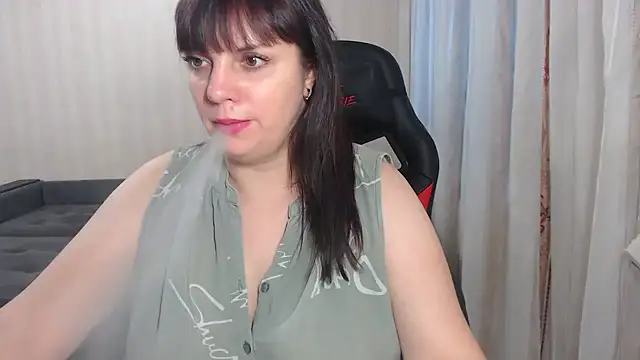 Jane Luste online show from 01-24-25, 01:36