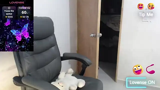 sweettmiah online show from 04-15-26, 08:32