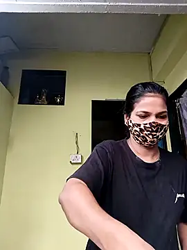 Snapshot of indianliza chatting on 12-29-24, 02:17 indianliza online show from 12-29-24, 02:17