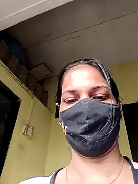 Snapshot of indianliza chatting on 02-28-25, 03:48 indianliza online show from 02-28-25, 03:48