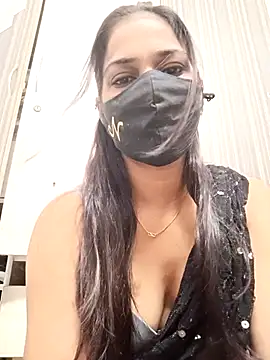 Snapshot of indianliza chatting on 04-05-26, 01:25 indianliza online show from 04-05-26, 01:25