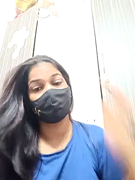 Snapshot of indianliza chatting on 04-07-26, 02:56 indianliza online show from 04-07-26, 02:56