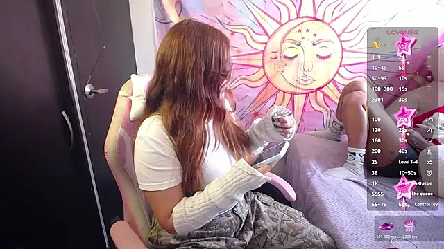 sara winehouse1 online show from 02-09-26, 01:48