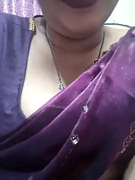 Snapshot of Ritasingh-0461 chatting on 02-24-25, 12:26 Ritasingh-0461 online show from 02-24-25, 12:26