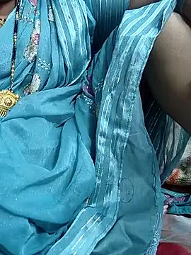 Snapshot of Ritasingh-0461 chatting on 02-26-25, 06:58 Ritasingh-0461 online show from 02-26-25, 06:58