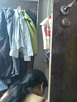 Snapshot of Ritasingh-0461 chatting on 03-05-25, 10:11 Ritasingh-0461 online show from 03-05-25, 10:11