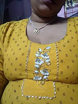 Snapshot of Ritasingh-0461 chatting on 10-15-25, 12:22 Ritasingh-0461 online show from 10-15-25, 12:22