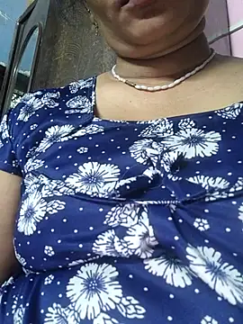 Snapshot of Ritasingh-0461 chatting on 10-20-25, 02:23 Ritasingh-0461 online show from 10-20-25, 02:23