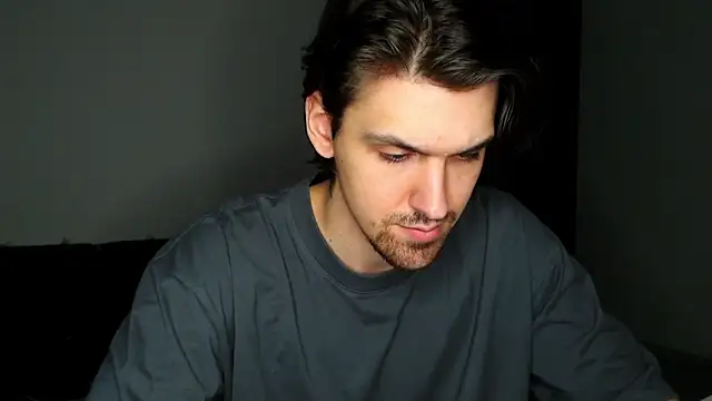 Snapshot of boy_next_door_1 chatting on 11-20-25, 06:13 boy next door 1 online show from 11-20-25, 06:13