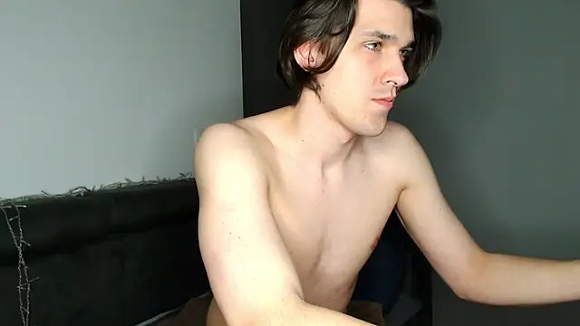 Snapshot of boy_next_door_1 chatting on 11-30-25, 04:22 boy next door 1 online show from 11-30-25, 04:22