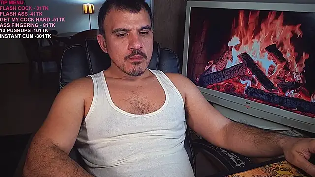 Snapshot of officeman7 chatting on 03-06-25, 08:37 officeman7 online show from 03-06-25, 08:37