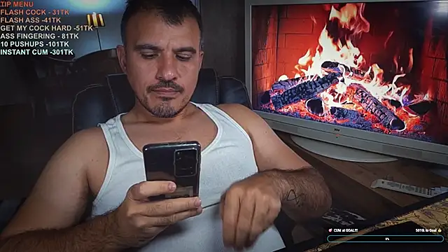 Snapshot of officeman7 chatting on 11-25-25, 03:34 officeman7 online show from 11-25-25, 03:34