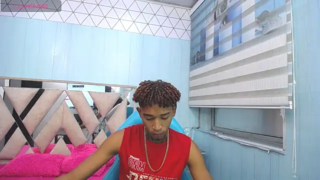 sexy blacks  online show from 01-20-25, 11:24